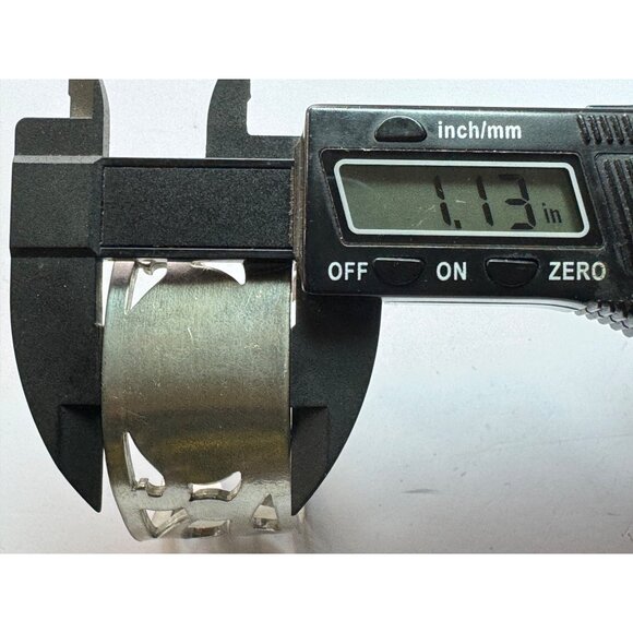 Vintage Estate Salisbury Pewter Cuff Bracelet 1" Wide Openwork 7" 46.3g - Picture 7 of 8